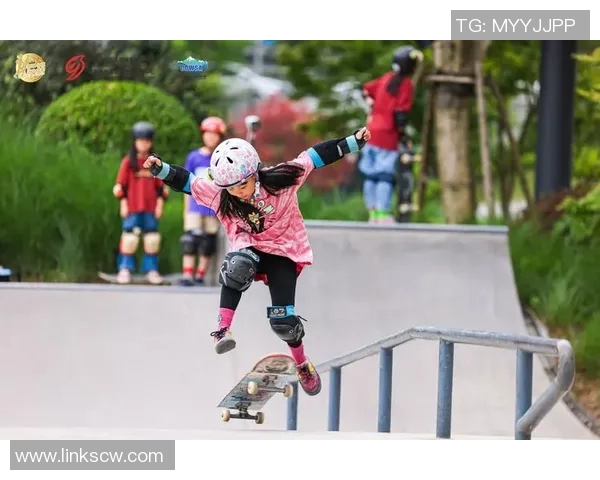 成都滑板队创历史新高滑板意识排名引发广泛关注与热议