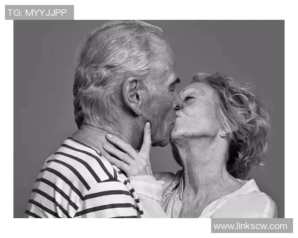 情书背后的足球明星究竟是谁揭开他不为人知的爱情故事