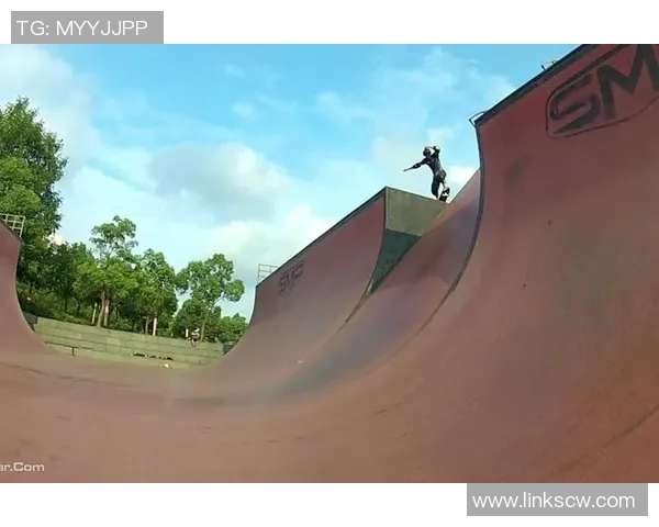 滑板文化的崛起与挑战：探秘上海滑板队的竞技与团结之路